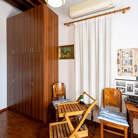 Eutuxia House Petali * Apollonía
