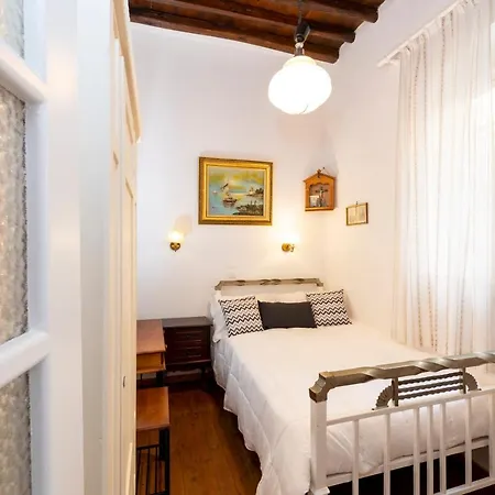 Eutuxia House Petali