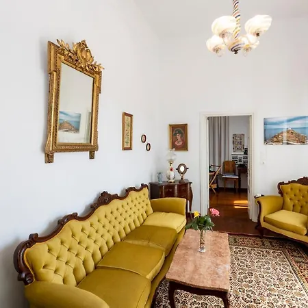 Appartement Eutuxia House Petali