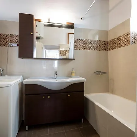 Eutuxia House Petali Apartment