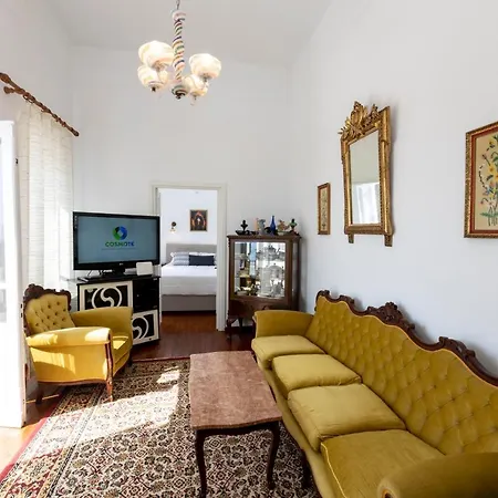 Eutuxia House Petali Apartment *